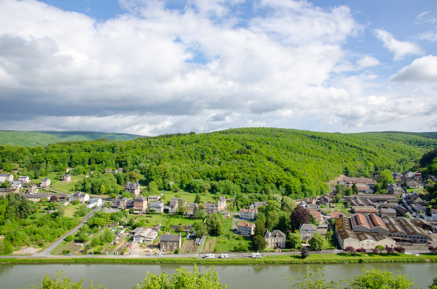 Bogny-sur-meuse.jpg